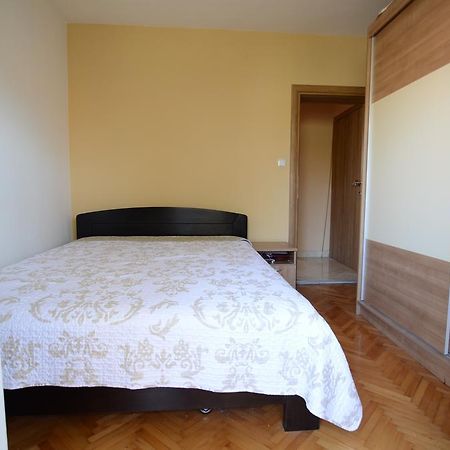 Apartment Emi Sukošan Esterno foto